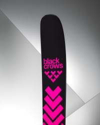 Lye BLACK CROWS Corvus 25/26 Pink